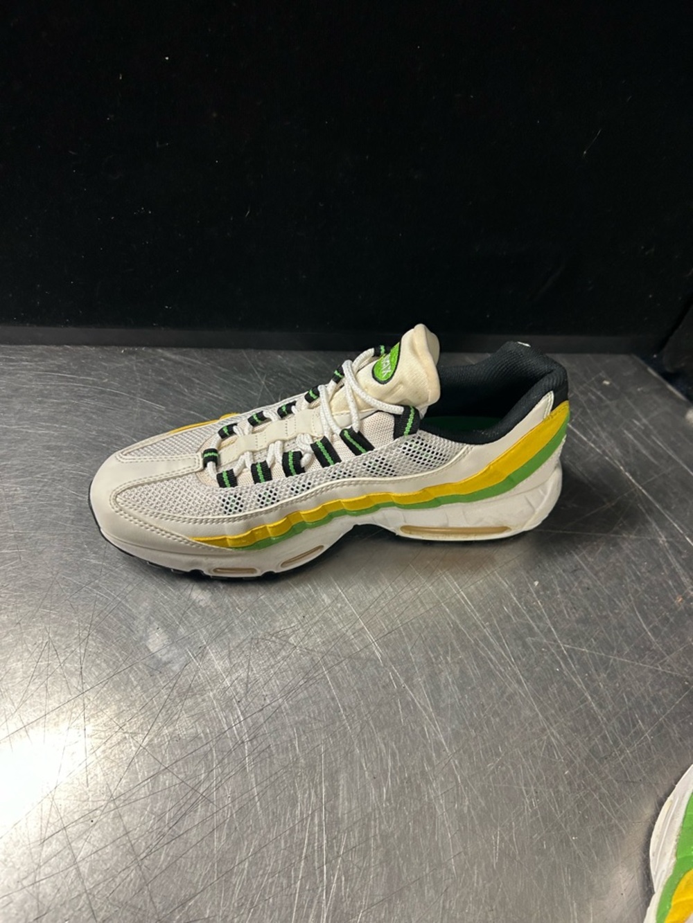 Nike Air Max 95 Size 8.5 Men - Picture 6 of 12